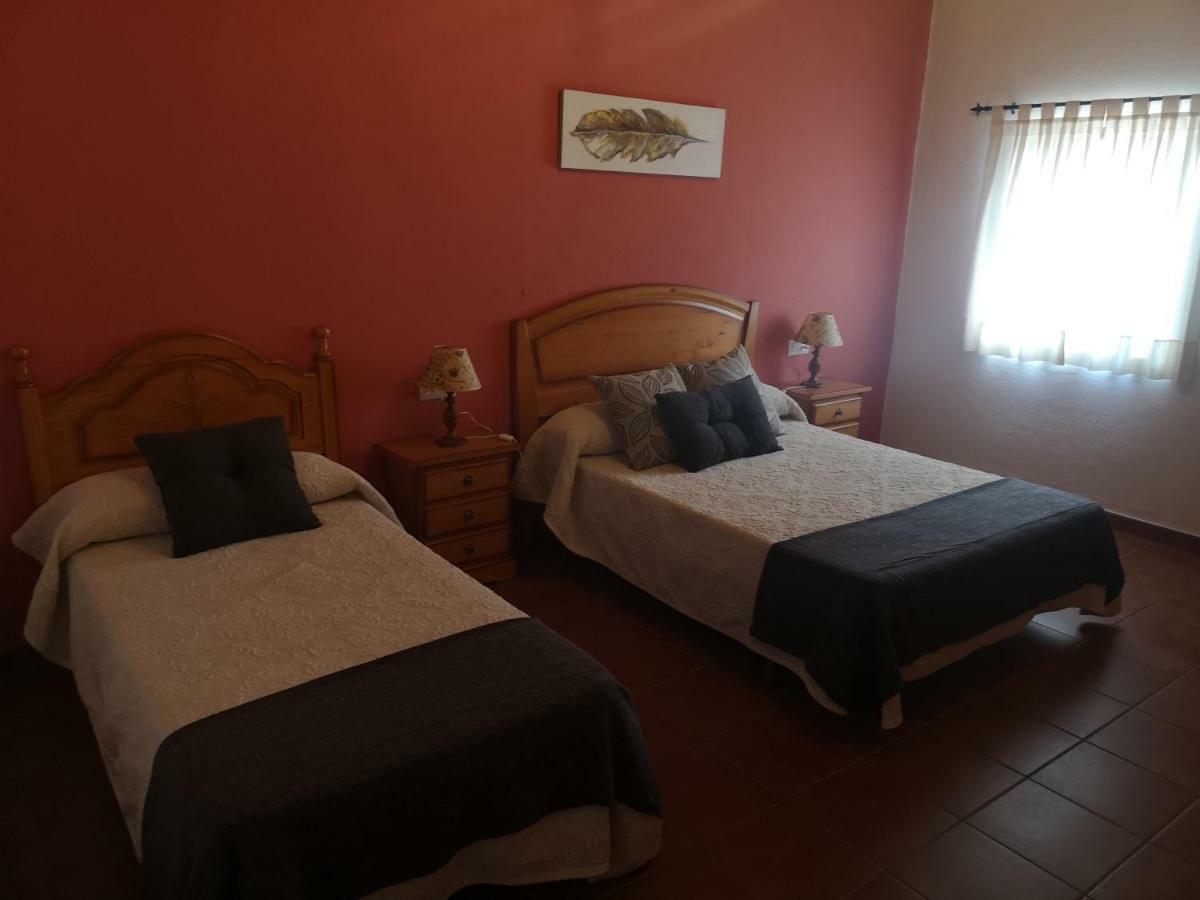 Casa Rural La Dehesilla Cazalla de la Sierra Bagian luar foto