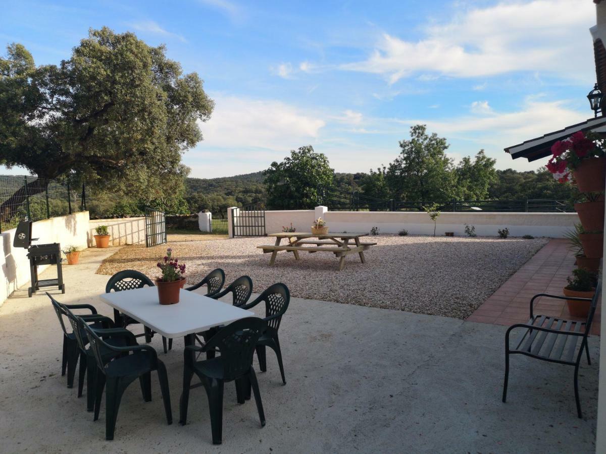Casa Rural La Dehesilla Cazalla de la Sierra Bagian luar foto